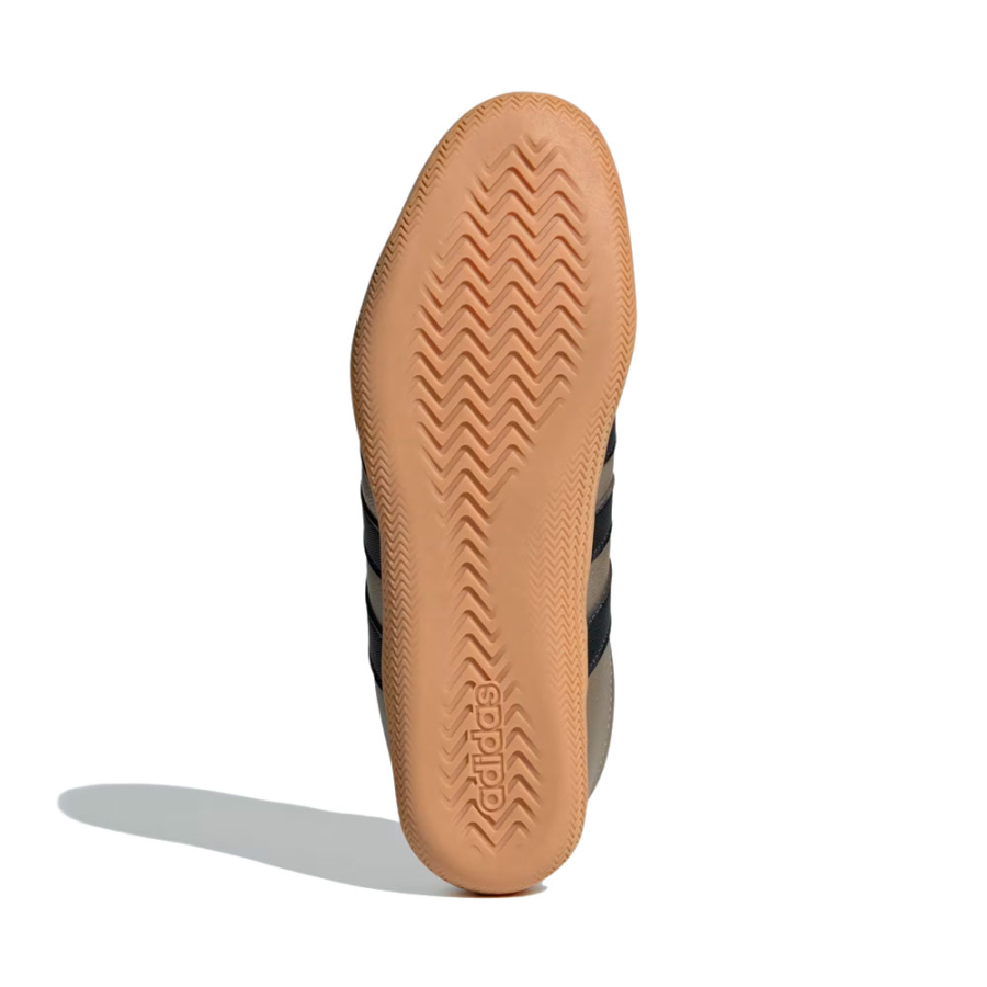 grand-court-lo-sneakers