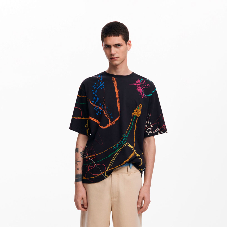 short-sleeved-t-shirt-with-drawings short-sleeved-t-shirt-with-drawings