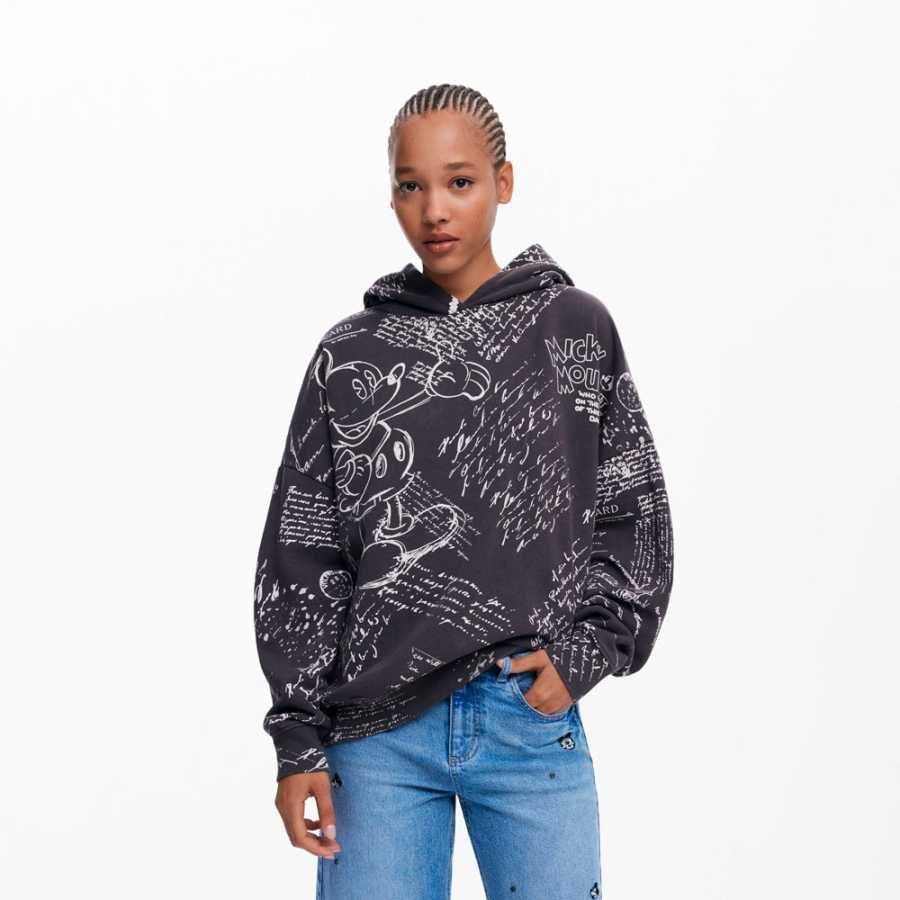 sweatshirt-mit-mickey-schriftzug sweatshirt-mit-mickey-schriftzug