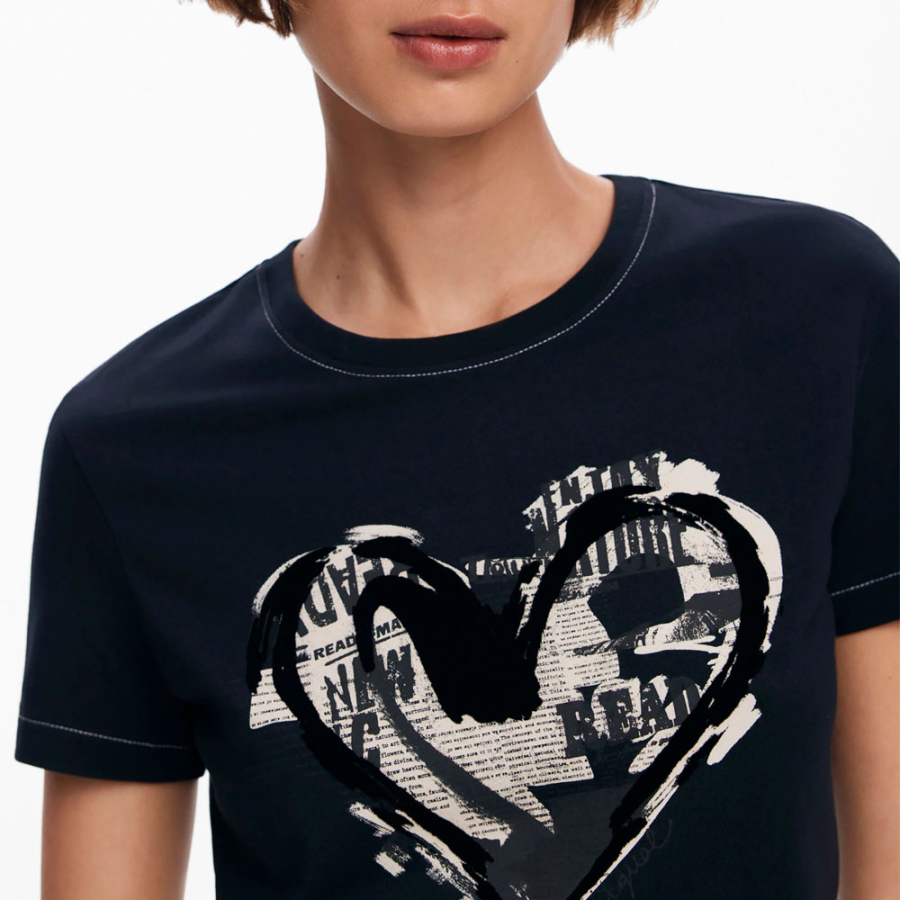 camiseta-coracao-de-jornal camiseta-coracao-de-jornal