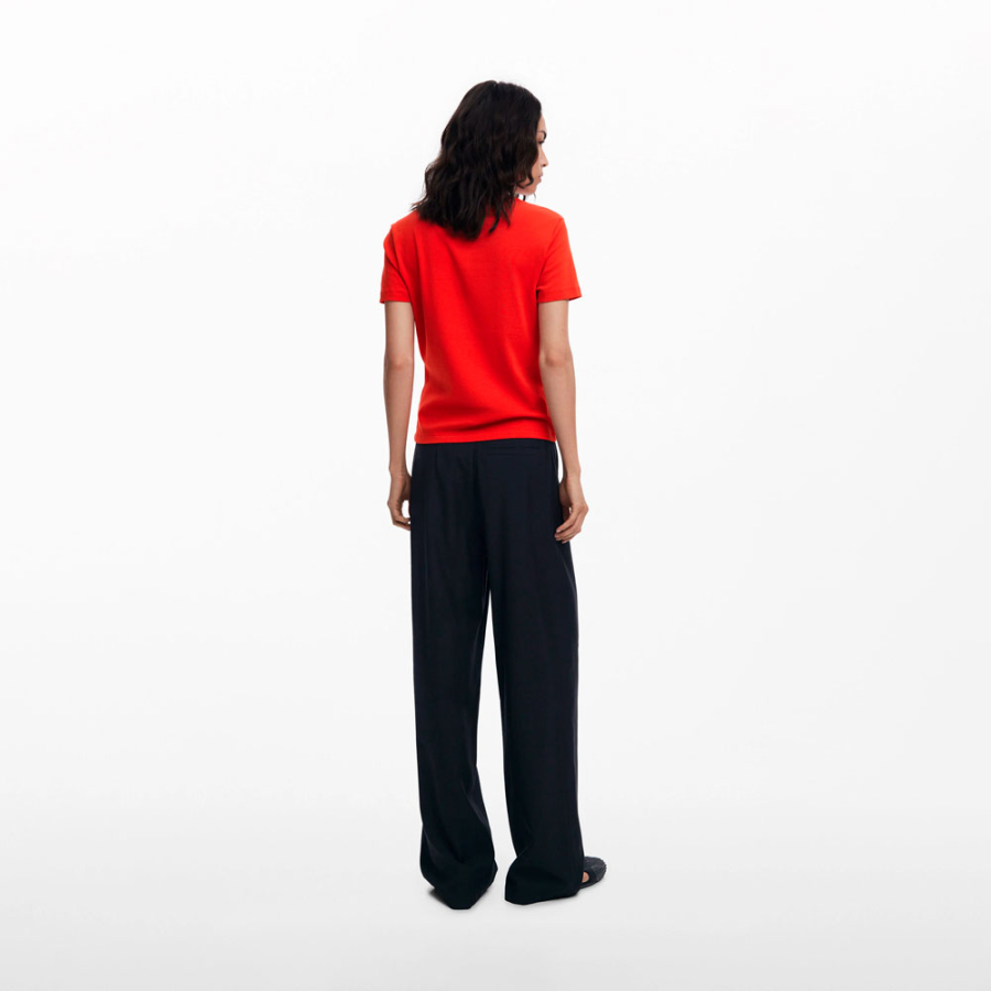 t-shirt-mit-aufgesticktem-spruch