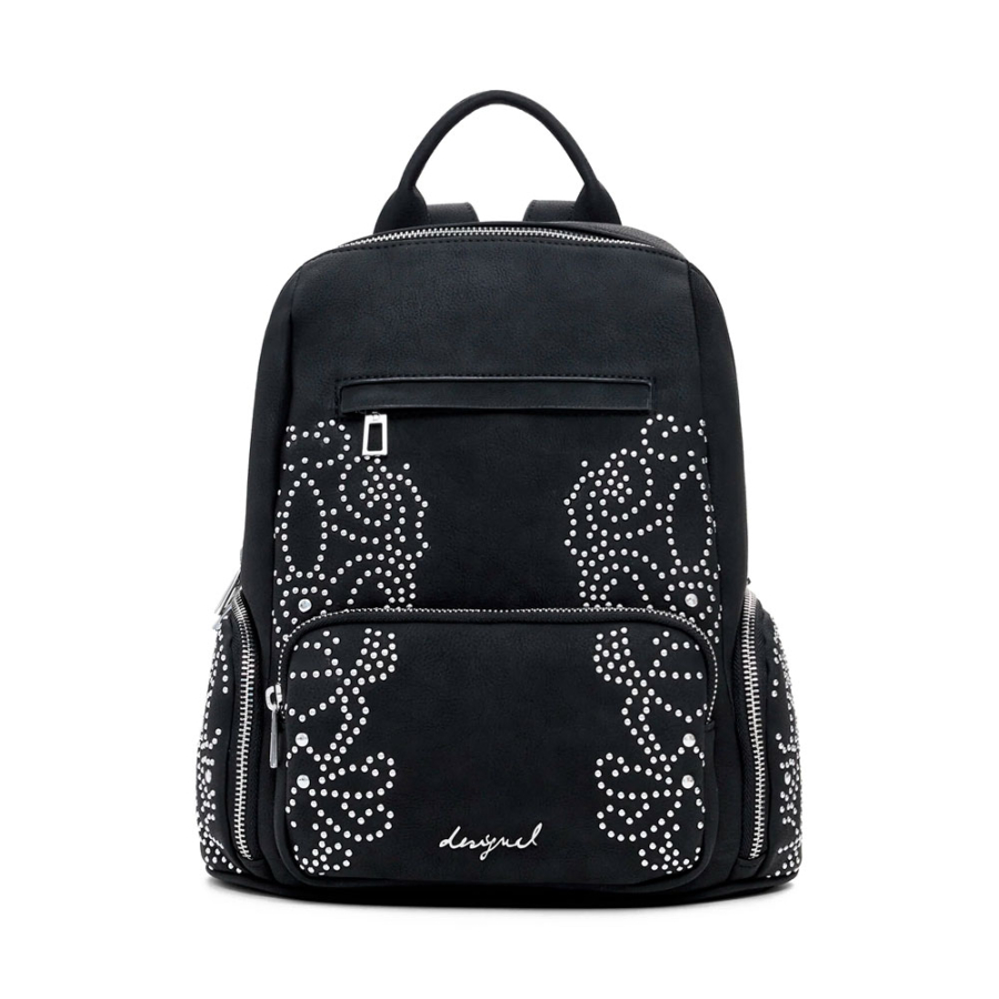 mochila-pequena-com-bolso-cravejado mochila-pequena-com-bolso-cravejado