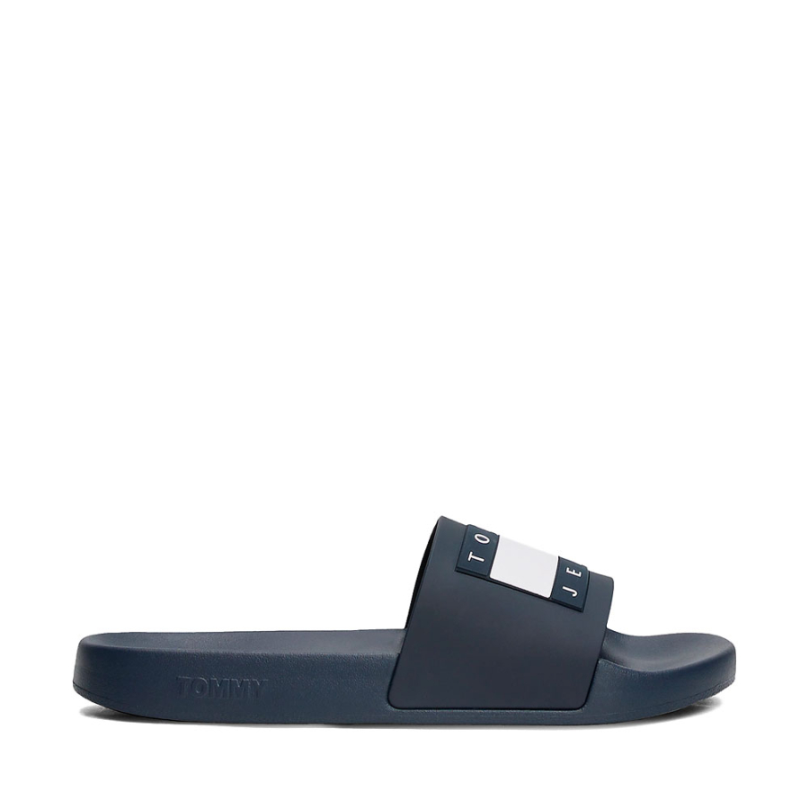 flip-flops-with-rubberized-logo