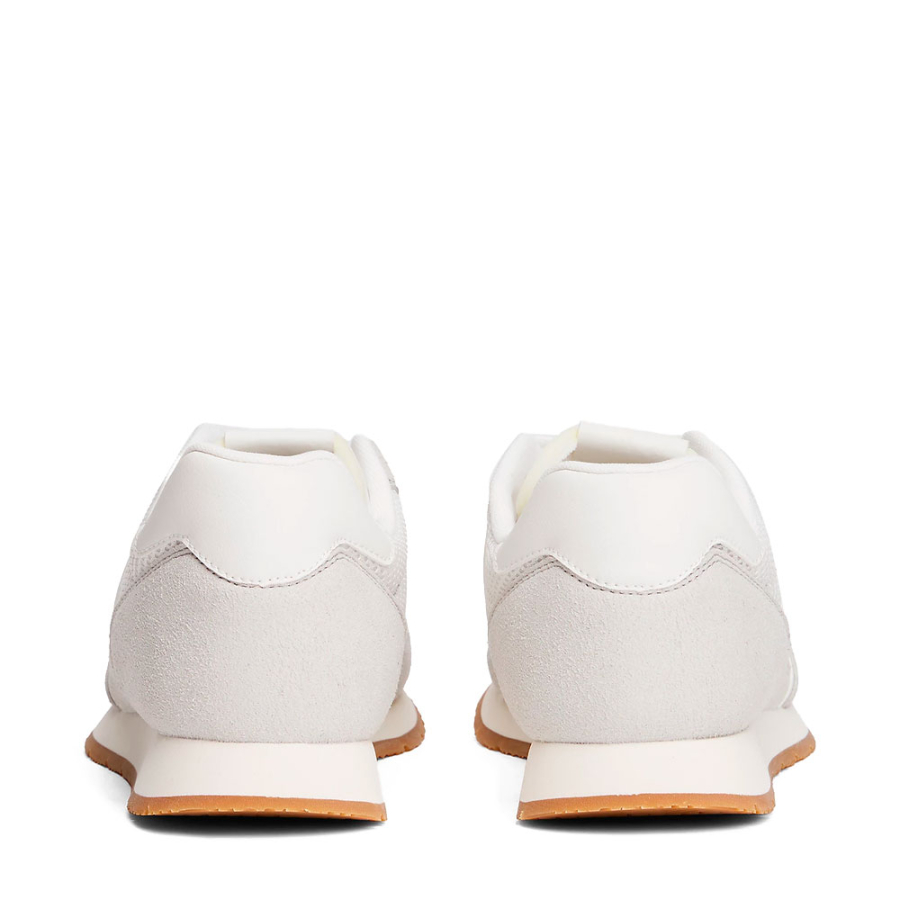 zapatillas-con-mezcla-de-texturas