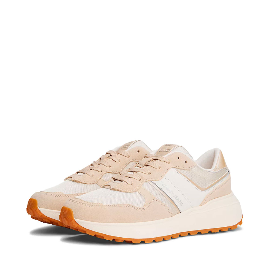zapatillas-de-ante-con-mezcla-de-texturas