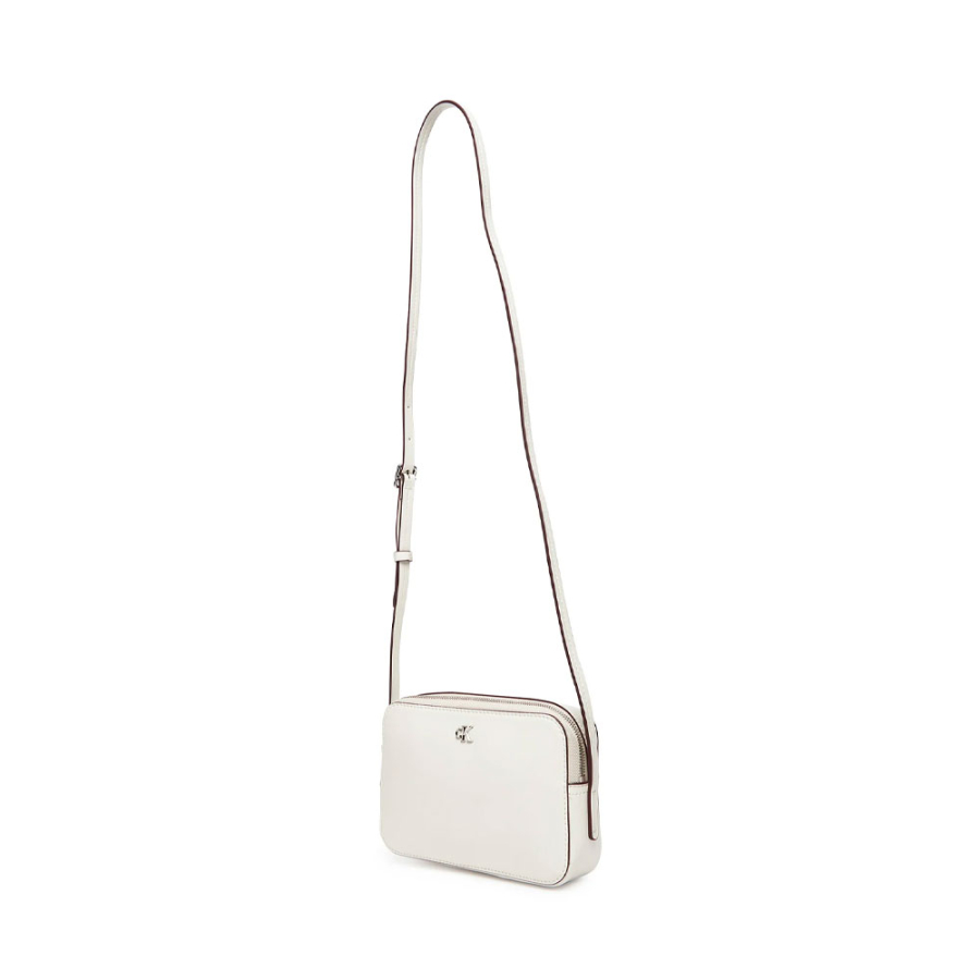 umhangetasche-mit-monogramm-logo-hardware