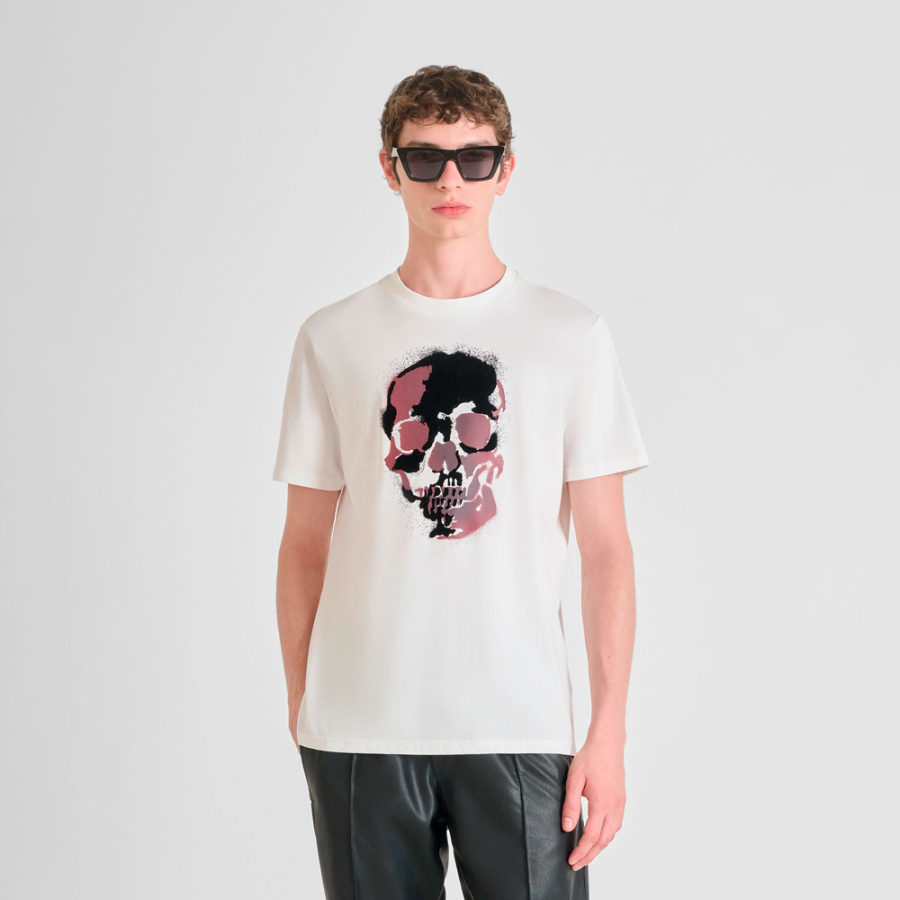 camiseta-regular-fit-com-estampa-de-caveira