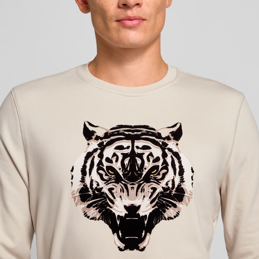 sudadera-regular-fit-con-estampado-de-tigre