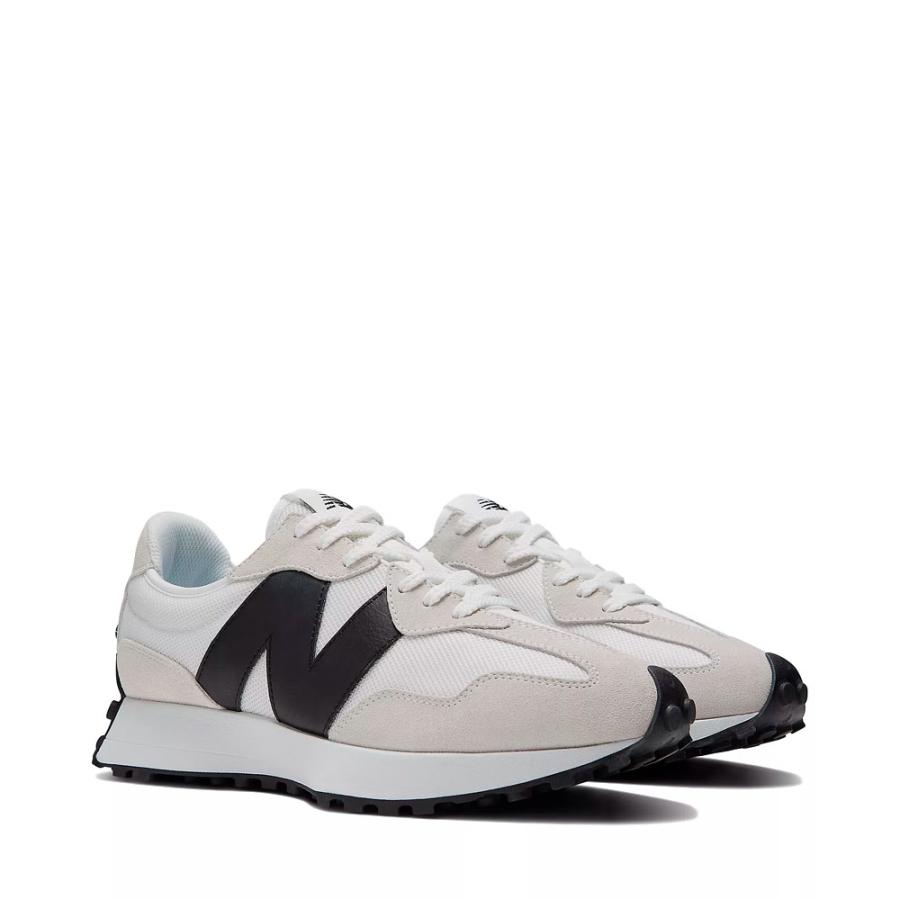 sneakers-327