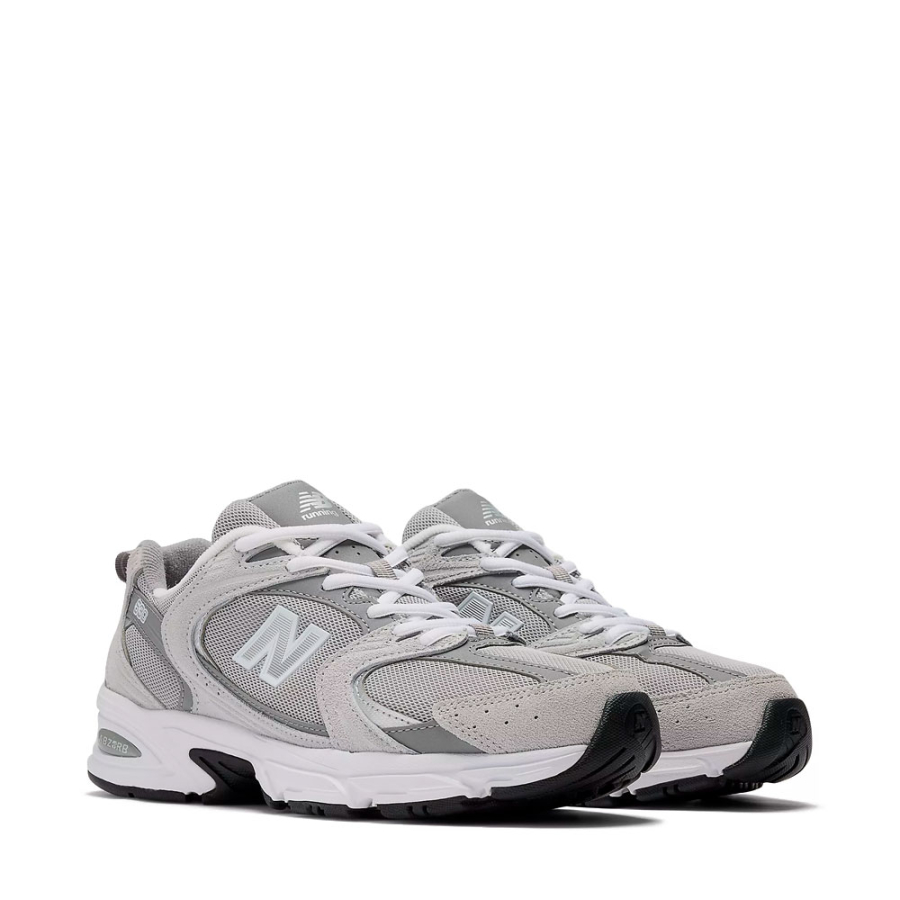 sneakers-530