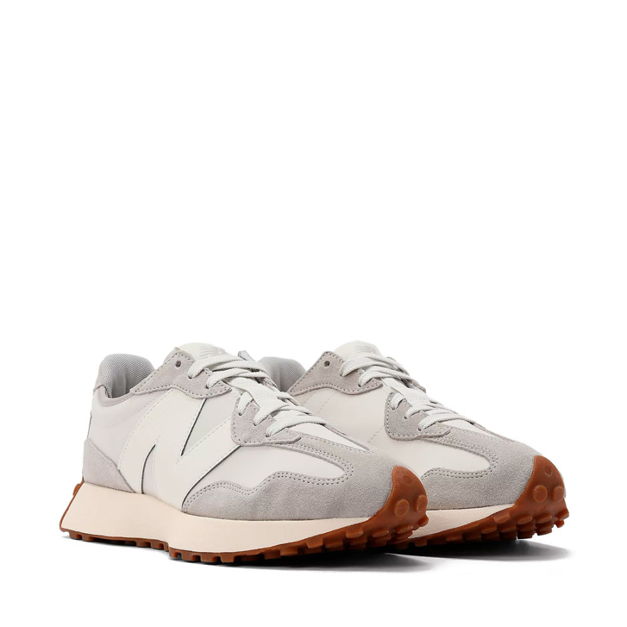 sneakers-327