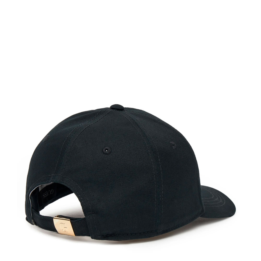 cap-with-visor-and-logo