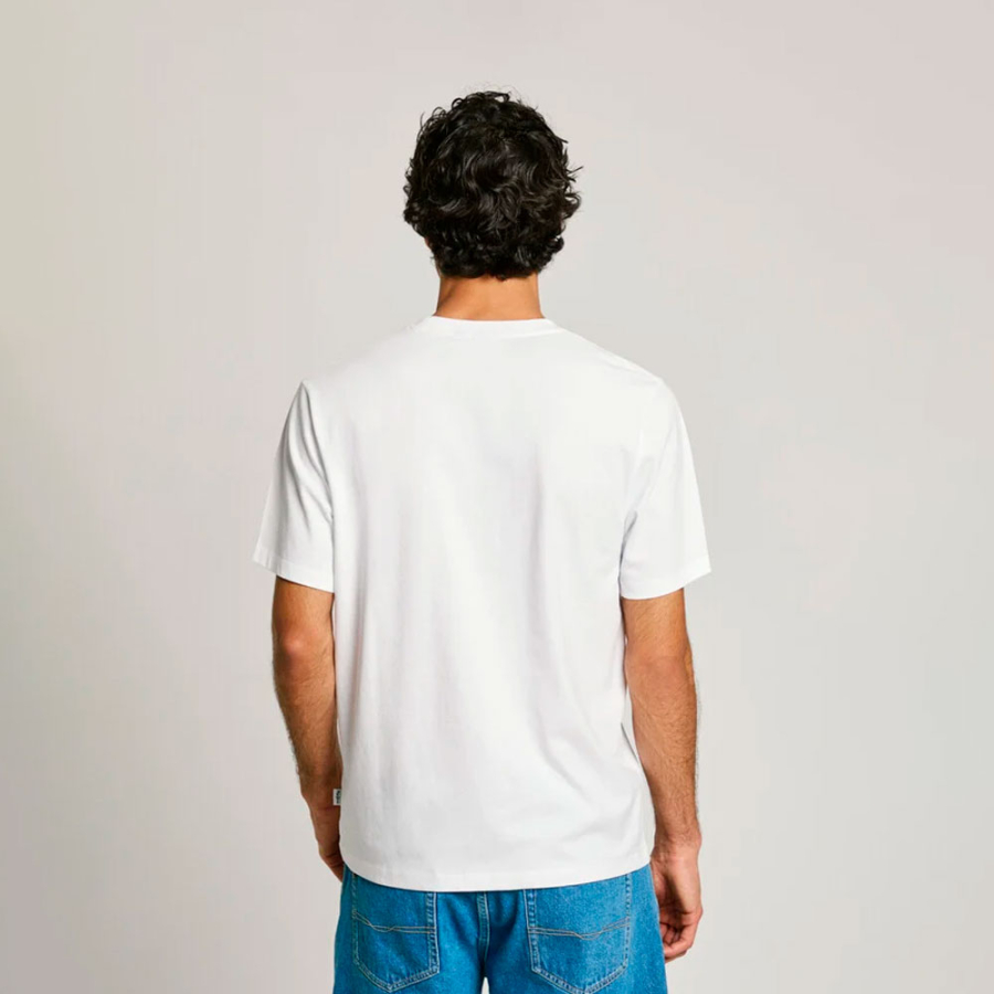 camiseta-logo-bordado-fit-regular