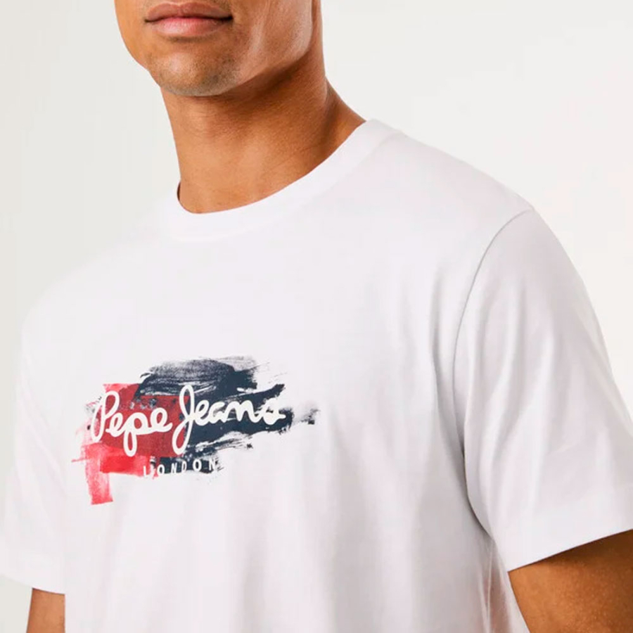 camiseta-estampada-com-logotipo-de-corte-regular