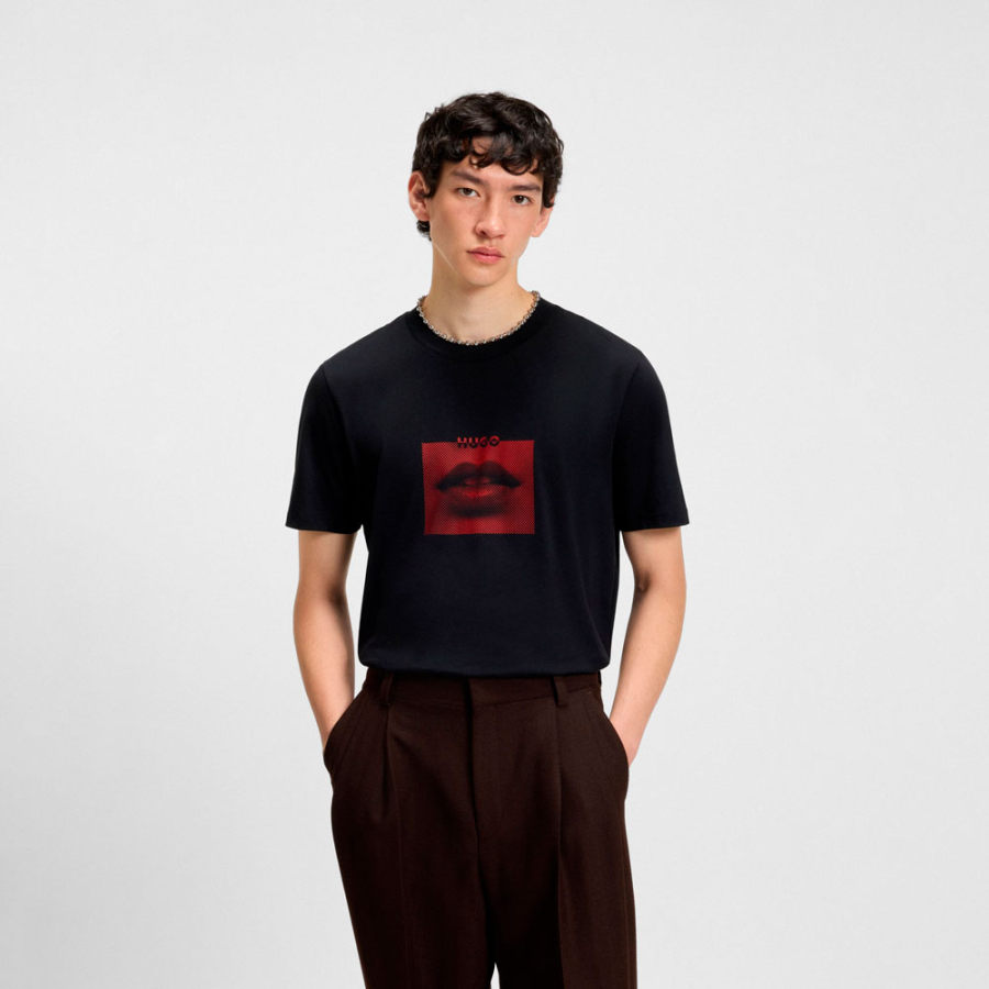 cotton-jersey-t-shirt-with-lip-illustration