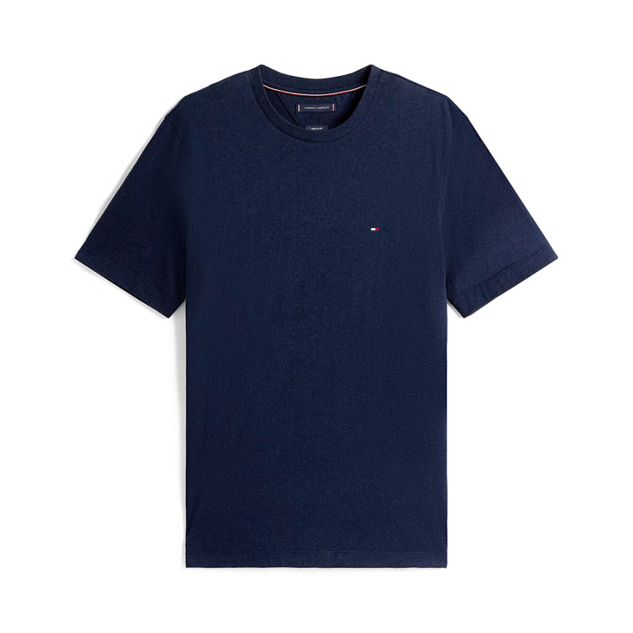 camiseta-de-gola-redonda-com-logotipo-bordado camiseta-de-gola-redonda-com-logotipo-bordado
