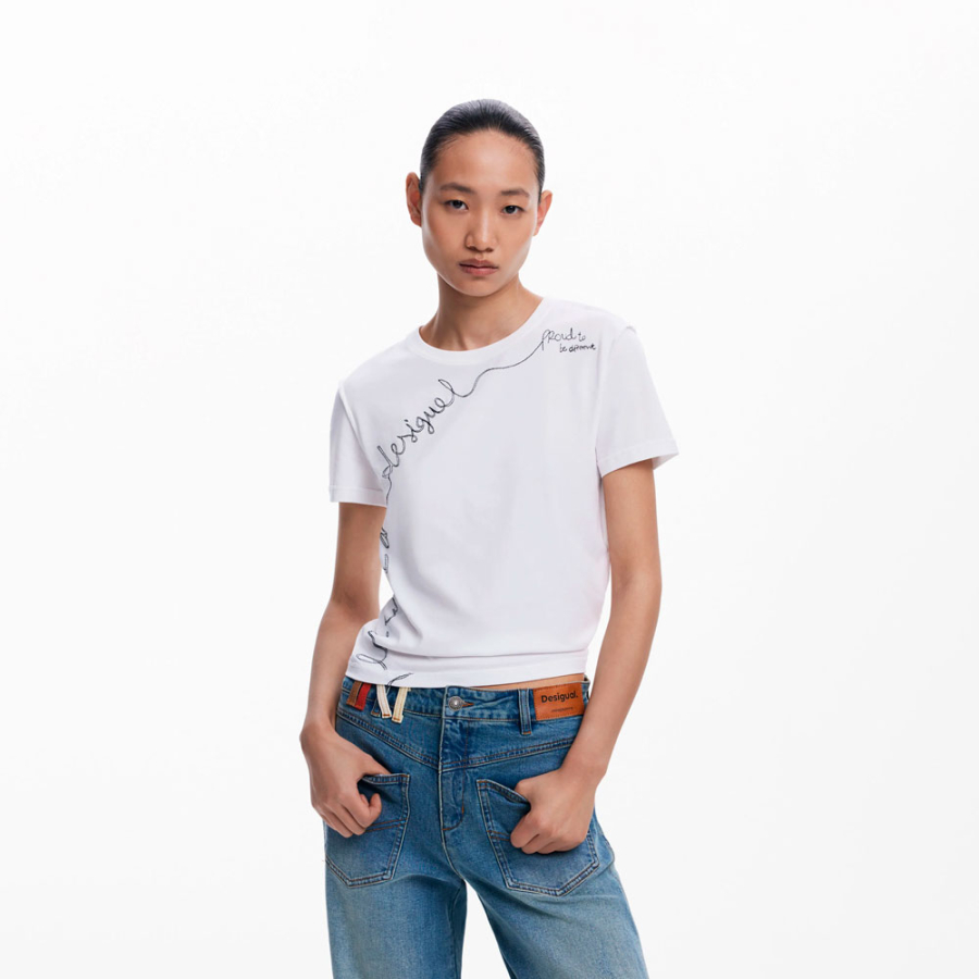 t-shirt-mit-aufgesticktem-spruch t-shirt-mit-aufgesticktem-spruch