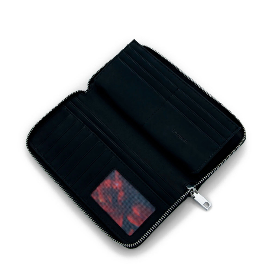grande-borsa-fustellata-con-borchie grande-borsa-fustellata-con-borchie