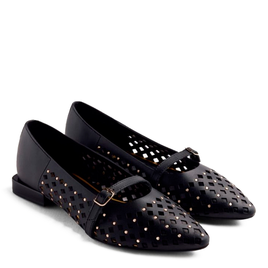 ballerine-in-pelle-con-borchie-nessen ballerine-in-pelle-con-borchie-nessen