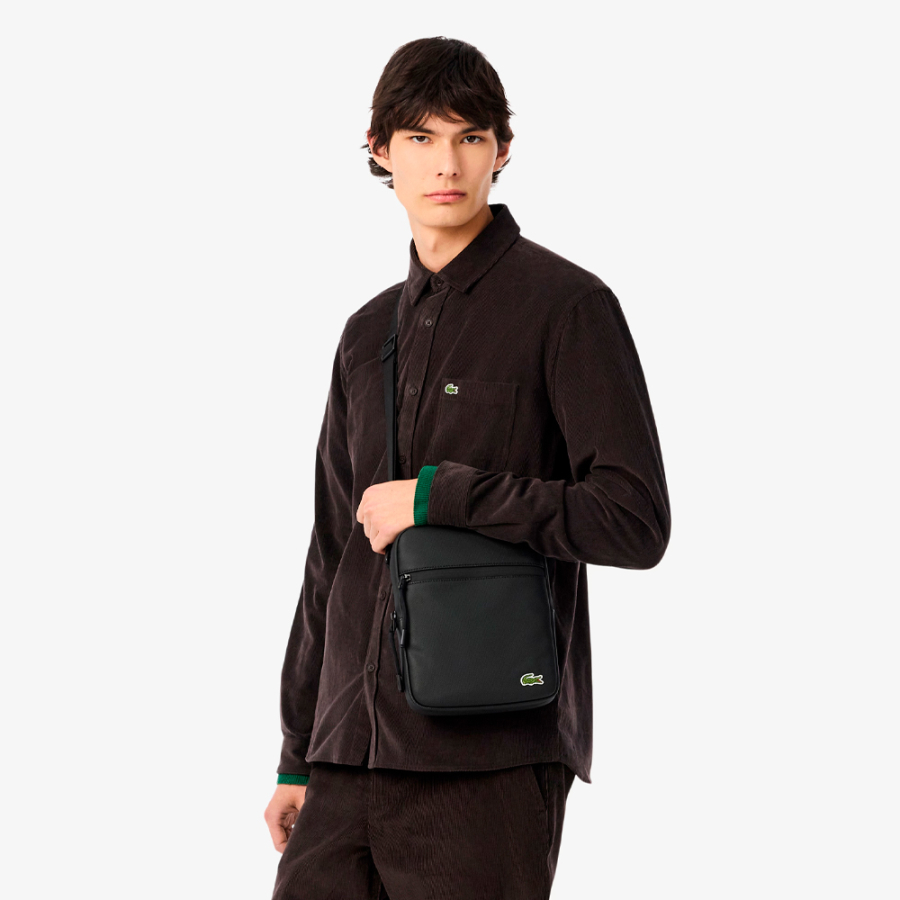 lcst-mittelgrosse-kuriertasche-aus-pique lcst-mittelgrosse-kuriertasche-aus-pique