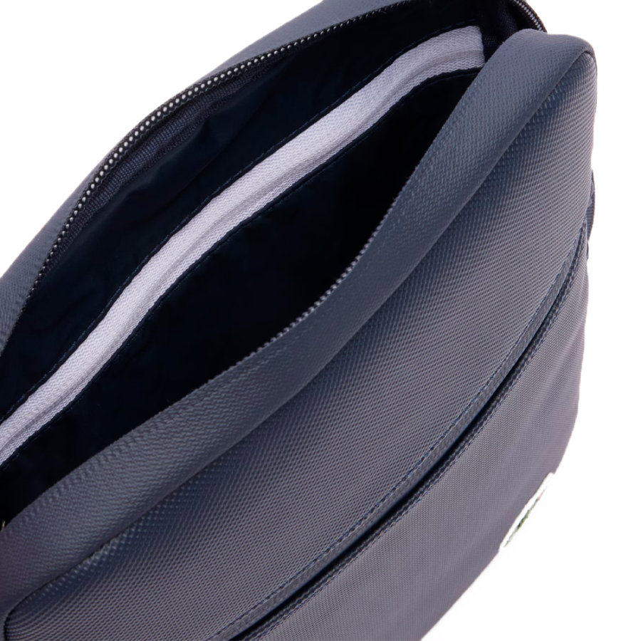 lcst-medium-pique-messenger-bag lcst-medium-pique-messenger-bag