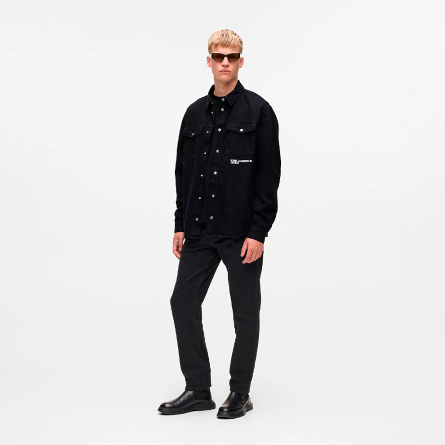 sobrecamisa-con-cita-de-karl