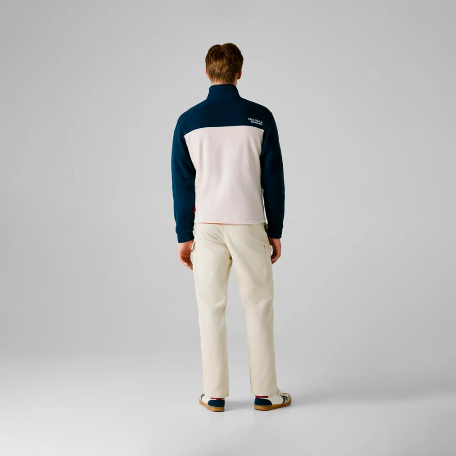 fleecejacke-mit-farbblockdesign fleecejacke-mit-farbblockdesign