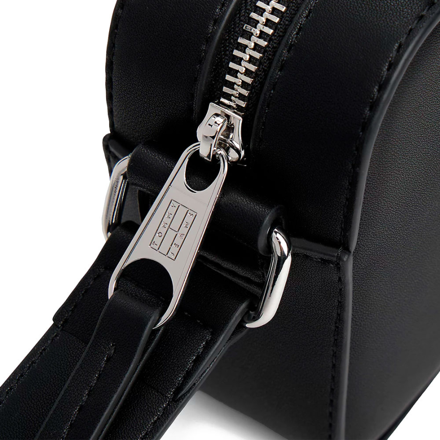 bolsa-tipo-mochila-com-logo