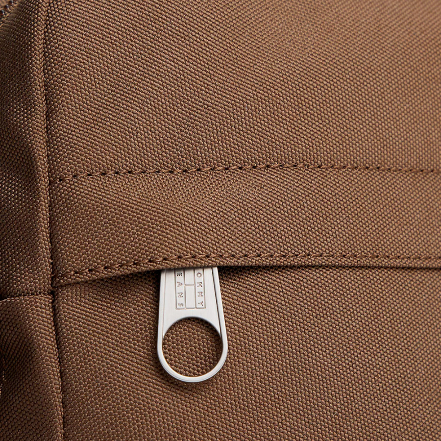 bolso-reporter-essential-con-inscripcion bolso-reporter-essential-con-inscripcion