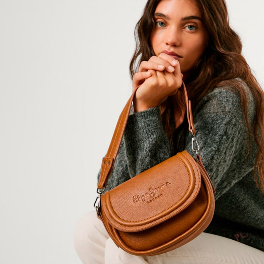 bolso-efecto-piel-con-solapa