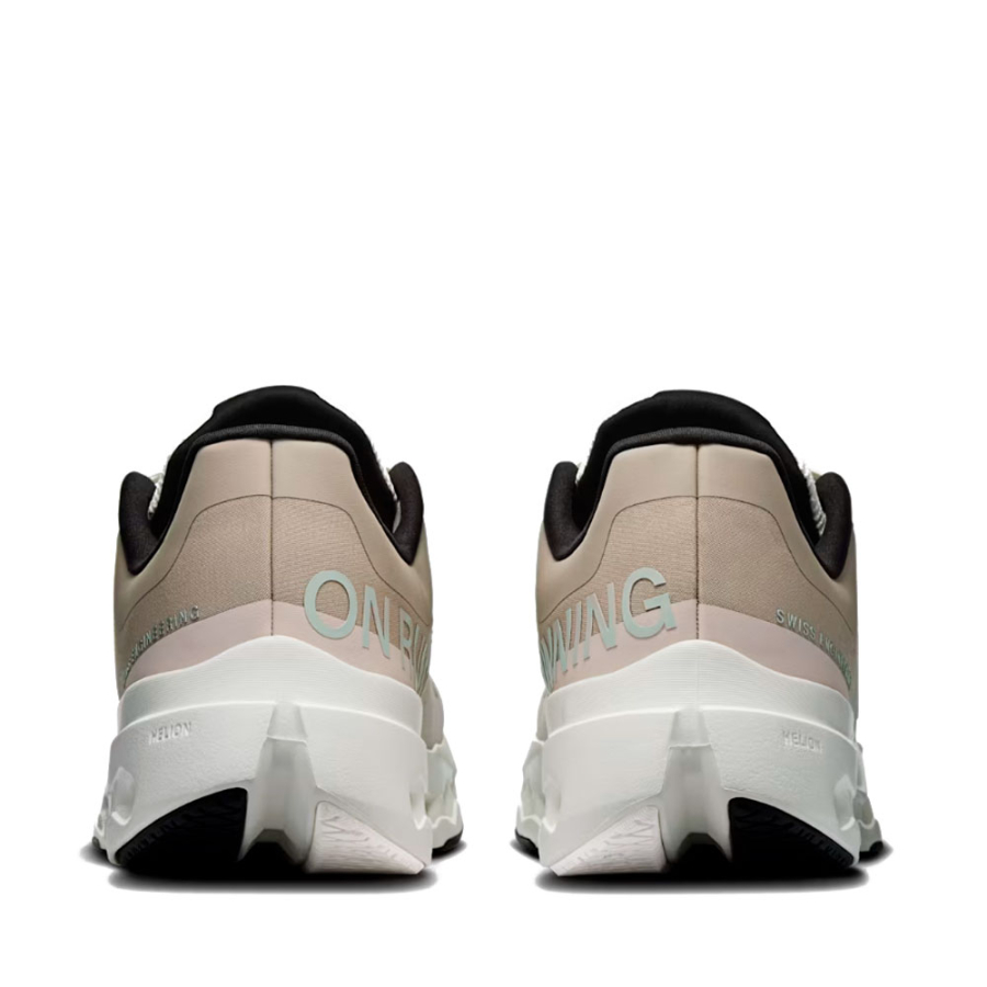 cloudsurfer-next-sneaker