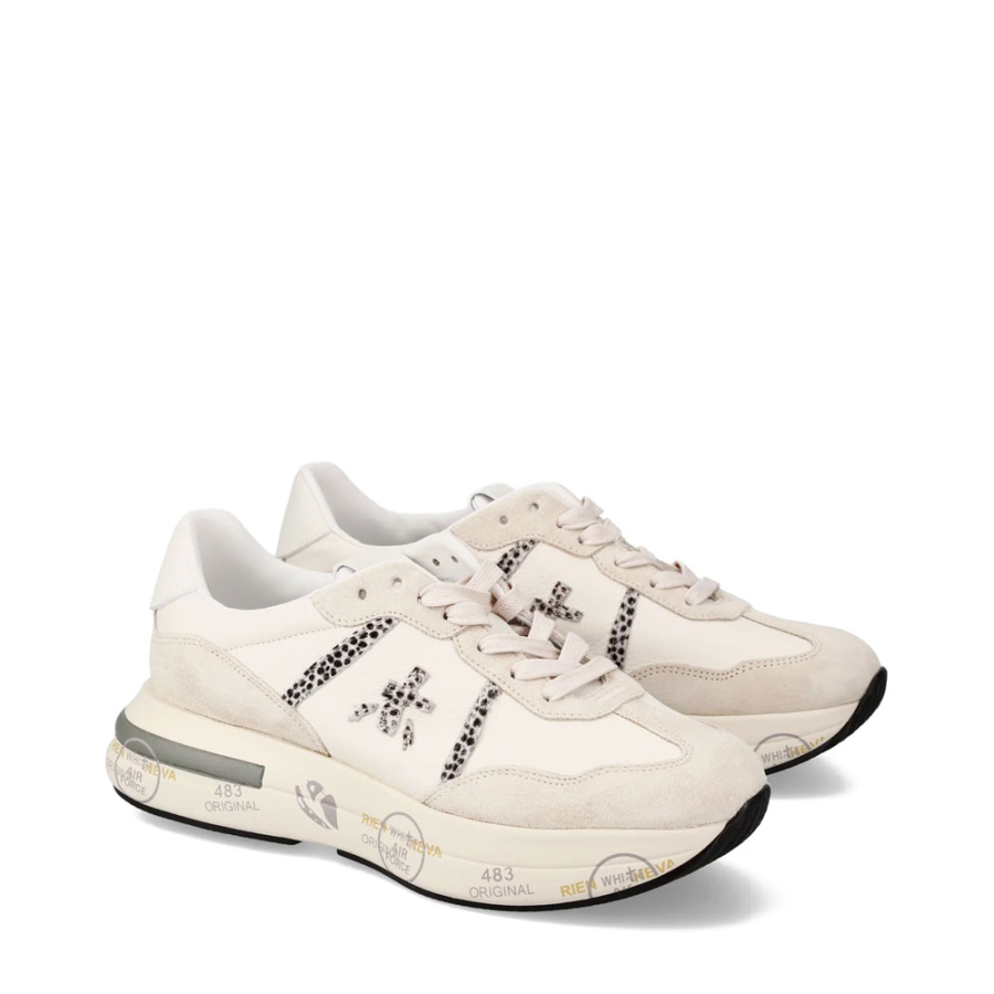 tenis-cassie