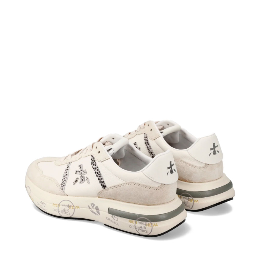tenis-cassie