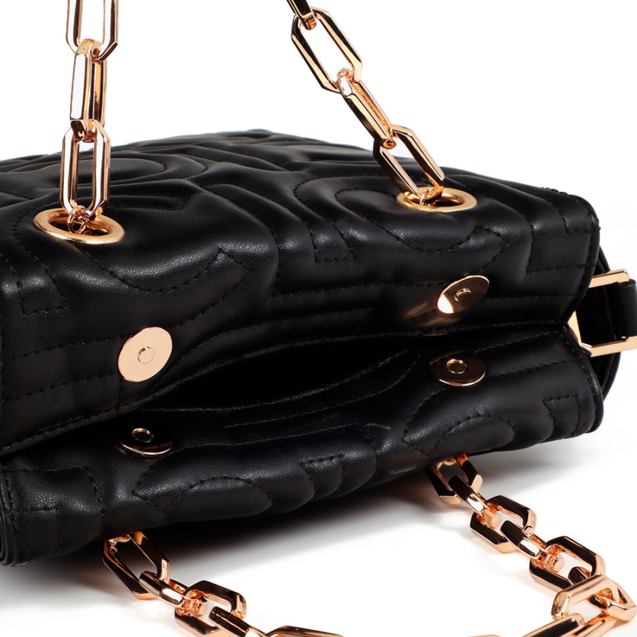 gesteppte-mini-shoppertasche-mit-logo gesteppte-mini-shoppertasche-mit-logo