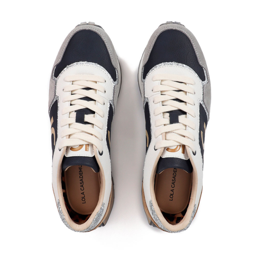 sneakers-con-suola-personalizzata-e-stampa-animalier