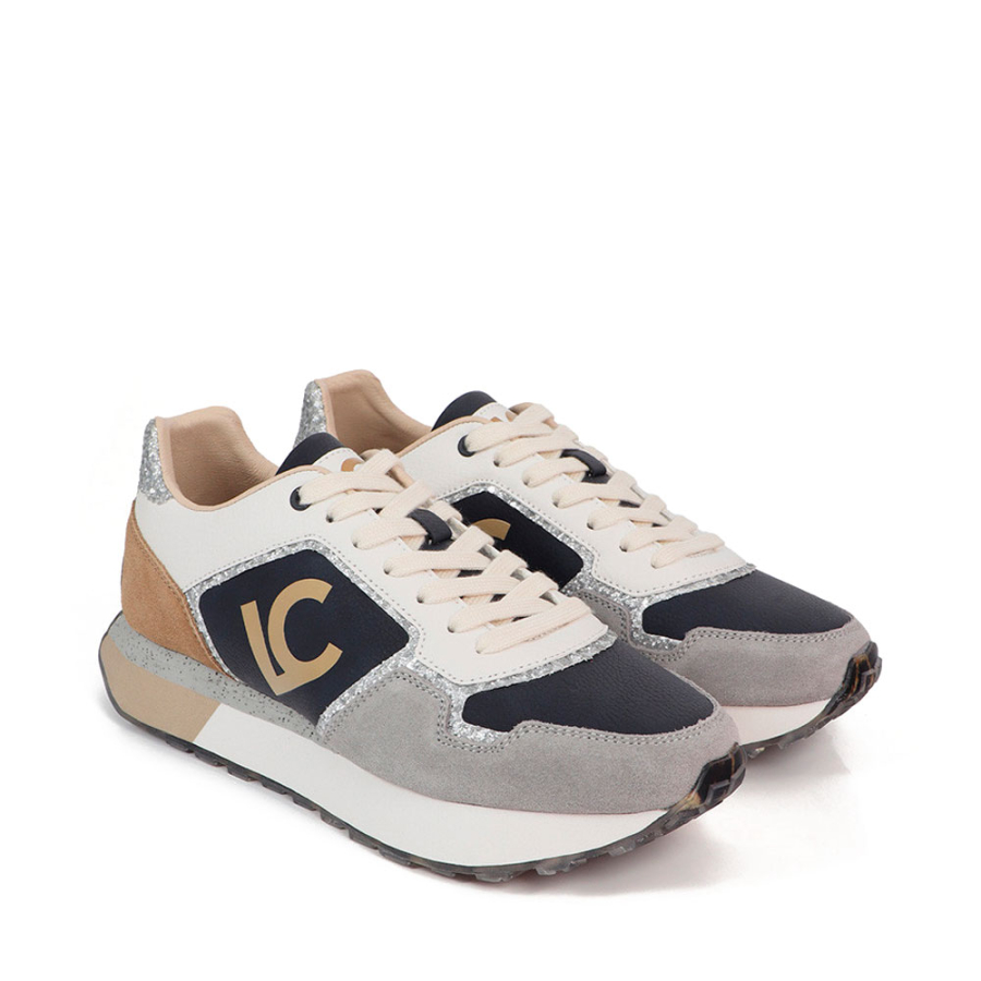 zapatillas-con-suela-personalizada-y-estampado-animal