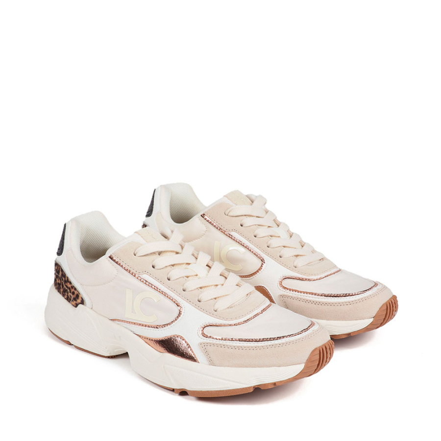 running-shoes-with-soles