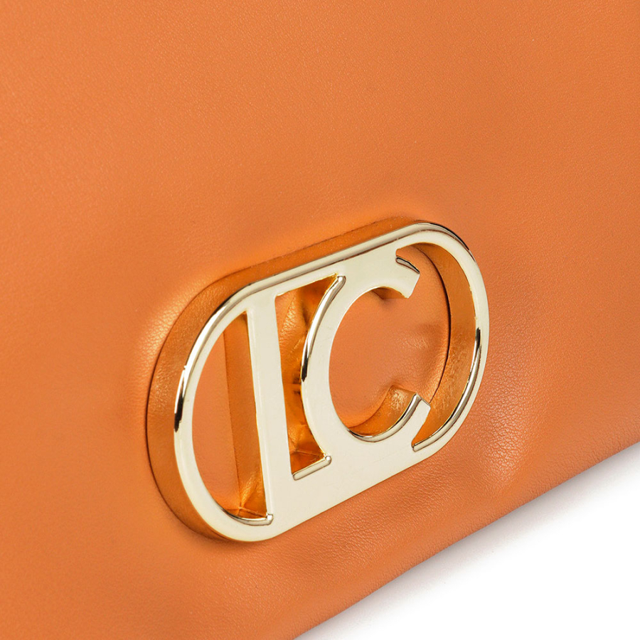 dreiteilige-umhangetasche-mit-uberschlag dreiteilige-umhangetasche-mit-uberschlag