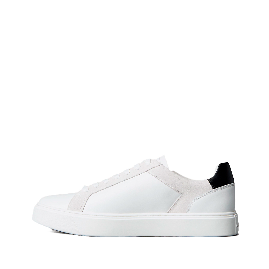 sneaker-aus-leder-und-wildleder-mit-flexibler-sohle sneaker-aus-leder-und-wildleder-mit-flexibler-sohle