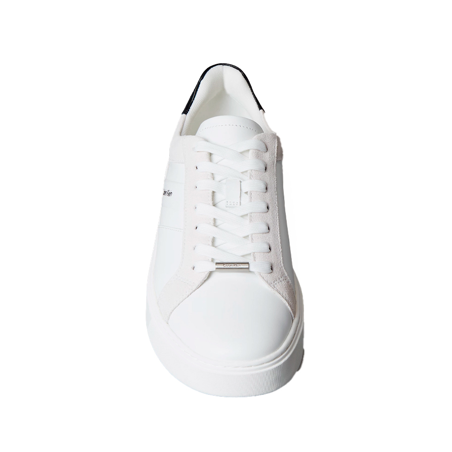 sneaker-aus-leder-und-wildleder-mit-flexibler-sohle sneaker-aus-leder-und-wildleder-mit-flexibler-sohle