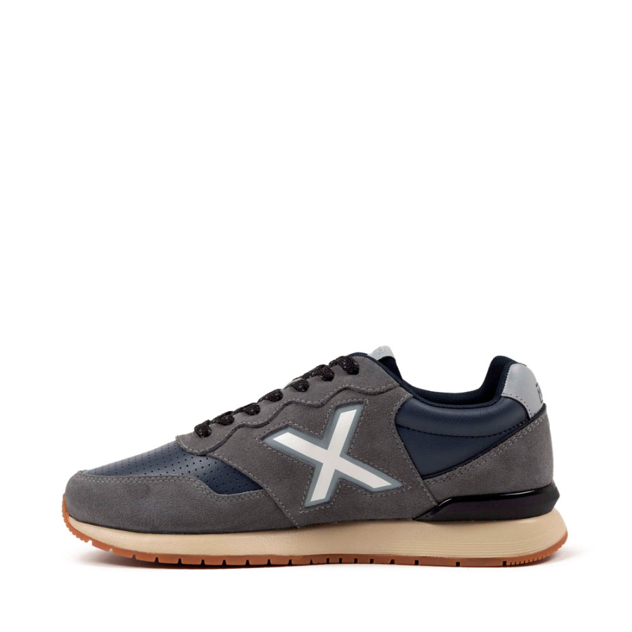 dash-premium-258-sneakers