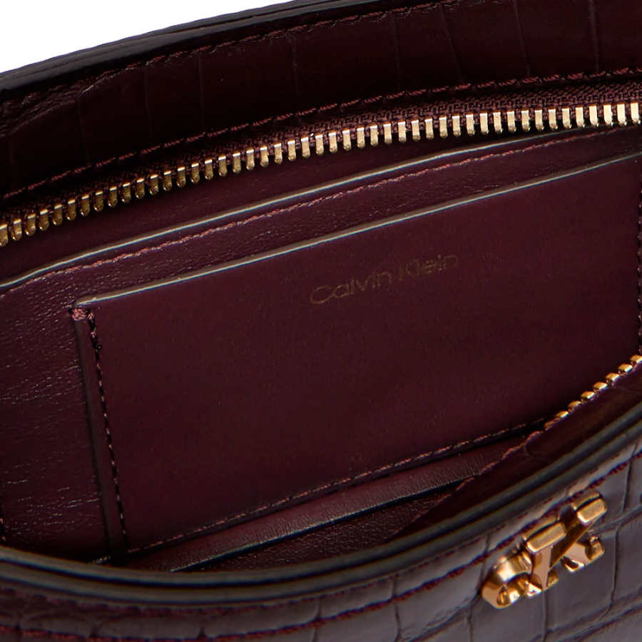 petit-sac-bandouliere-effet-crocodile petit-sac-bandouliere-effet-crocodile