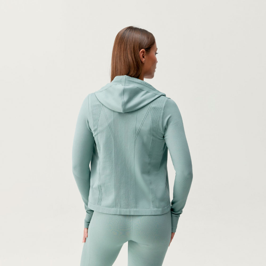 chaqueta-sarvan chaqueta-sarvan