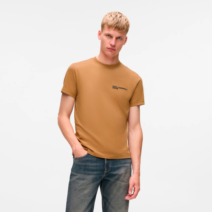 camiseta-slim-fit camiseta-slim-fit