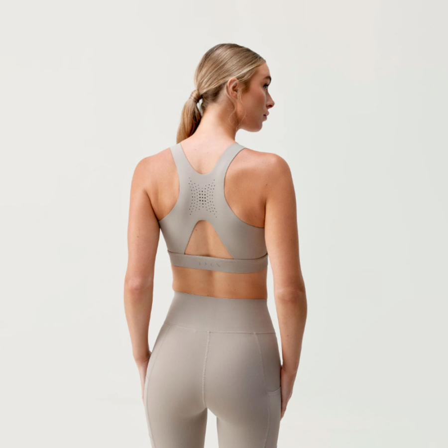 denise-sports-top