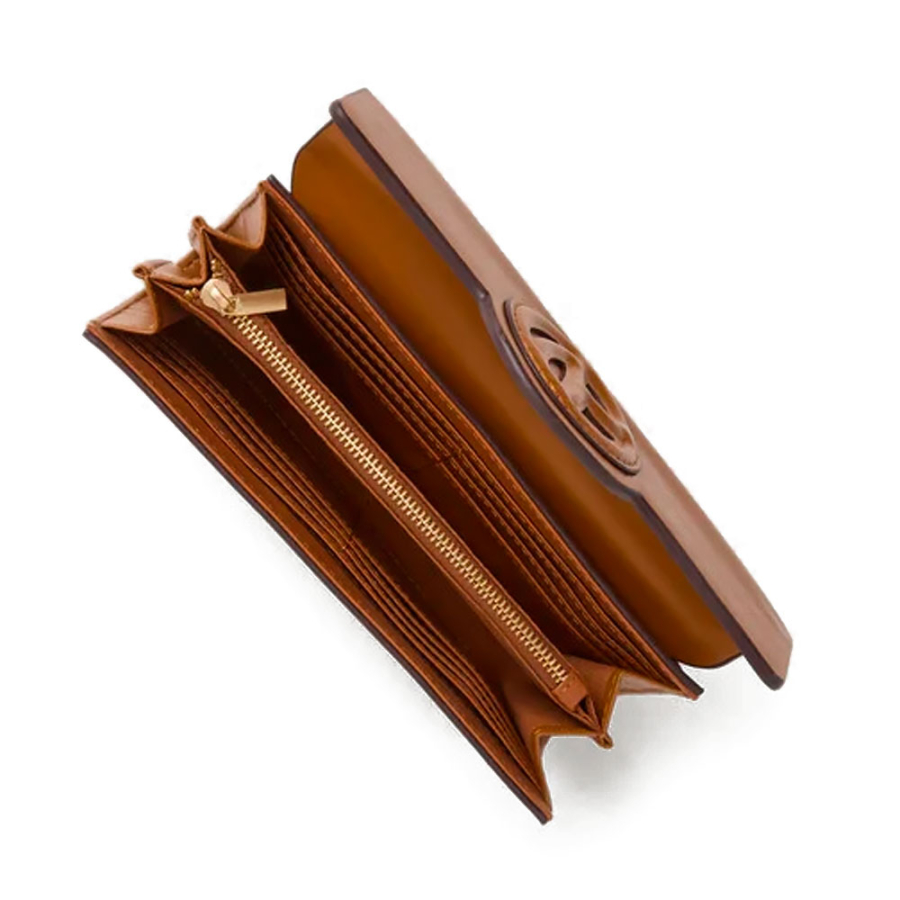 cartera-con-monograma-en-relieve cartera-con-monograma-en-relieve