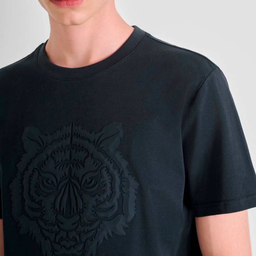camiseta-con-estampado-de-tigre-engomado camiseta-con-estampado-de-tigre-engomado
