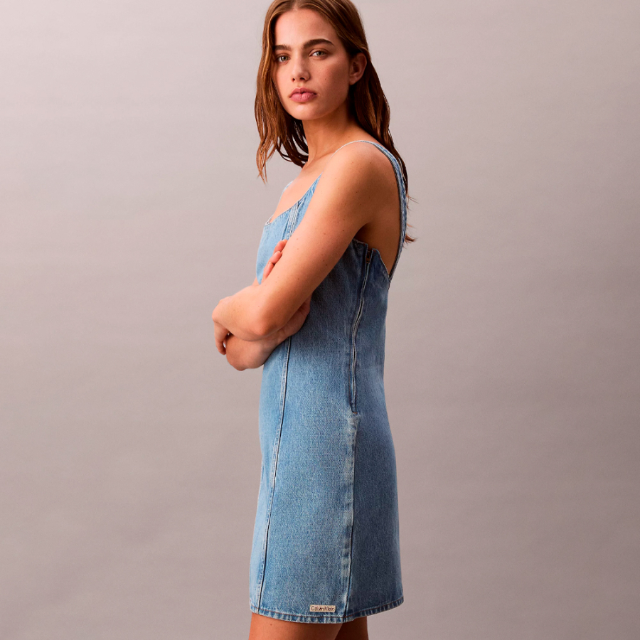 vestido-curto-jeans-com-decote-aberto vestido-curto-jeans-com-decote-aberto