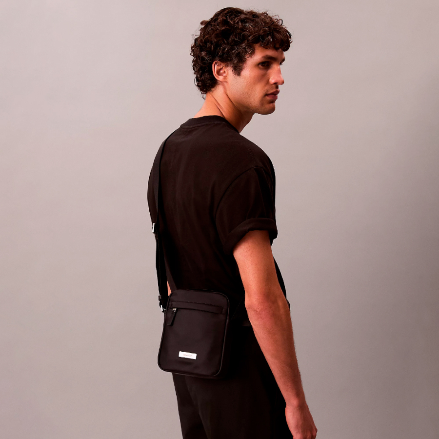 sac-reporter-en-nylon-mat sac-reporter-en-nylon-mat