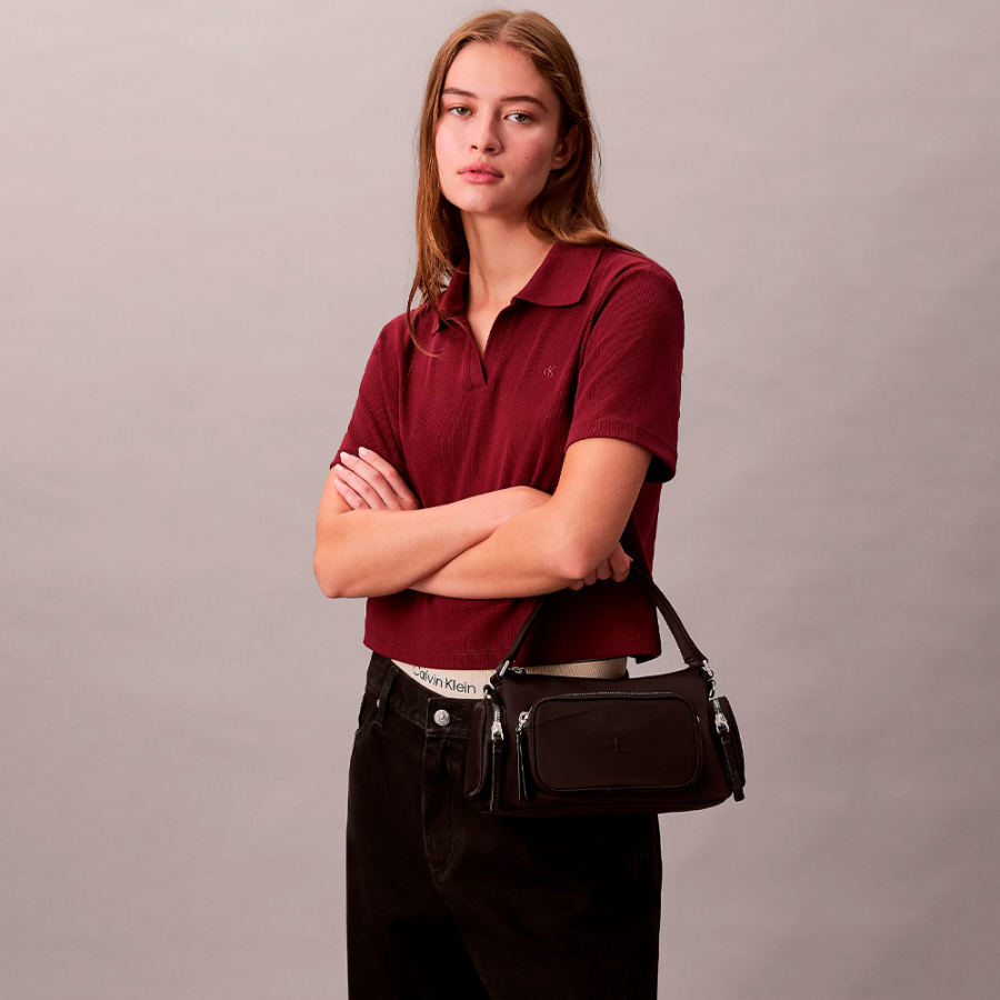 sac-a-bandouliere-en-nylon-souple-et-satin sac-a-bandouliere-en-nylon-souple-et-satin